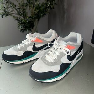Women’s Nike Air Max